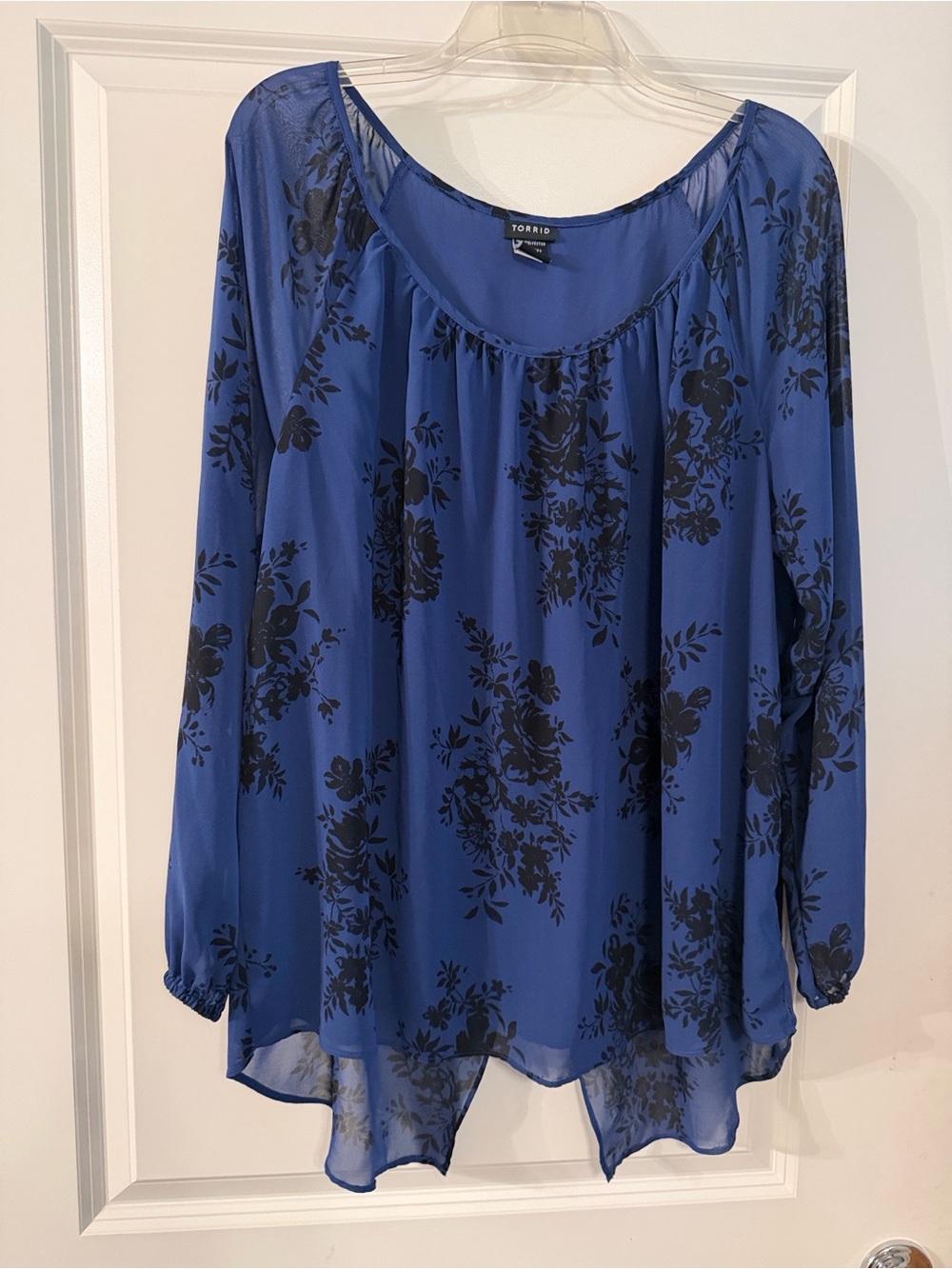 torrid Royal Blue Floral Long-Sleeve Peasant Top